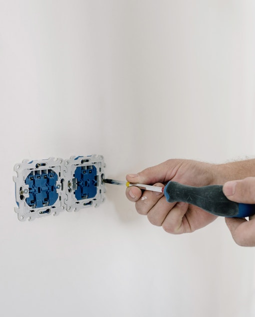 ANIR Construcciones, obras, reformas, construcciones, fontaneros, electricistas, albañiles, placas solares, persianas, carpintería, pintura, cerrajería, piscinas de obra, cambio bañera por plato de ducha, Cercedilla, Los Molinos, Guadarrama, Alpedrete, Becerril de la Sierra, Moralzarzal, Cerceda, Matalpino, Collado Mediano, Sierra de Guadarrama, Sierra de Madrid, Sierra del Noroeste de Madrid, Collado Villalba