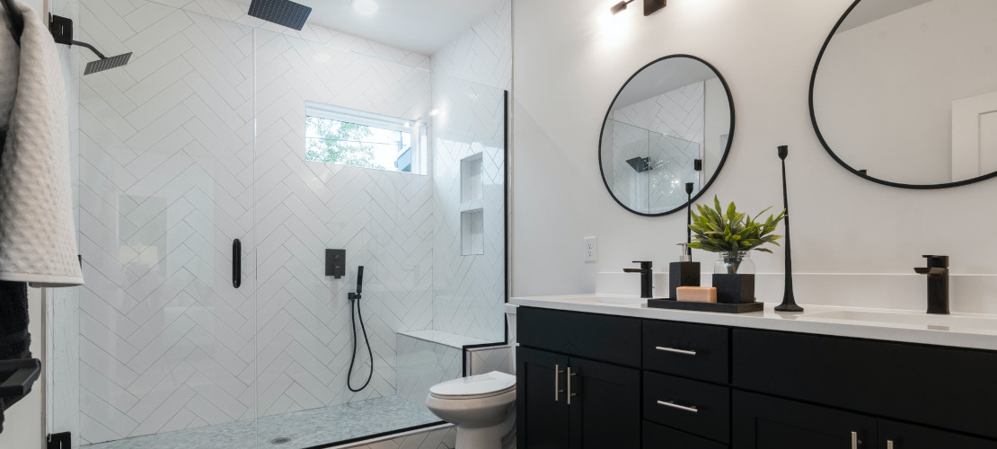 Anir Construcciones, obras, reformas, construcciones, fontaneros, electricistas, albañiles, placas solares, persianas, carpintería, pintura, cerrajería, piscinas de obra, cambio bañera por plato de ducha